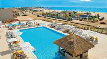 Oasis Atlantico Salinas Sea