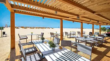 Oasis Atlantico Salinas Sea
