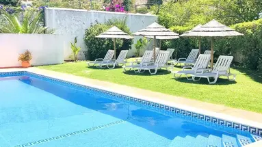 Oasis Beach Apartments