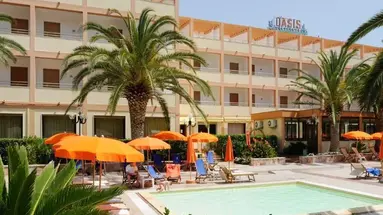 Oasis Hotel & Residence