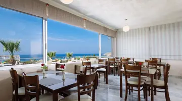 Oasis Hotel Skaleta