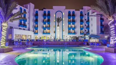 Oasis Hotel & Spa