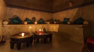 Oasis Hotel & Spa