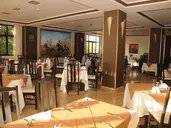 Oasis Hotel