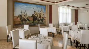 Oasis Hotel