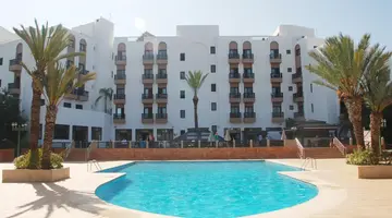 Oasis Hotel