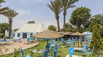 Oasis Hotel