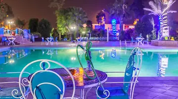 Oasis Hotel