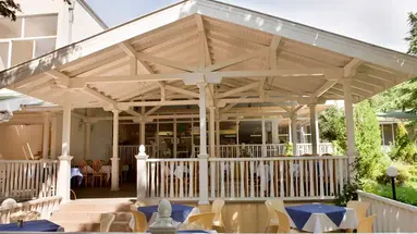 OASIS HOTEL
