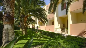 Oasis Hotel