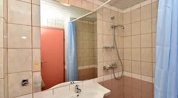 OASIS HOTEL