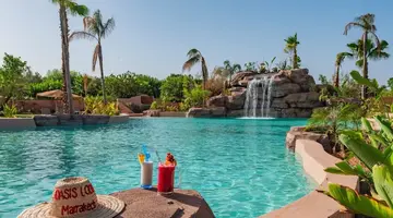 Oasis Lodges