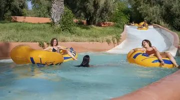 Oasis Lodges