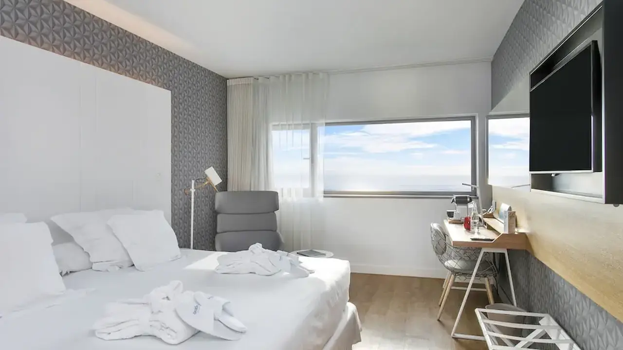 Occidental Atenea Mar- Adults Only