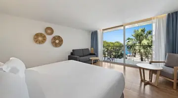 Occidental Cala Vinyas