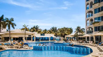 Occidental Costa Cancun