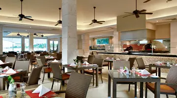 Occidental Costa Cancun
