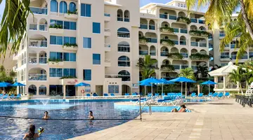 Occidental Costa Cancun