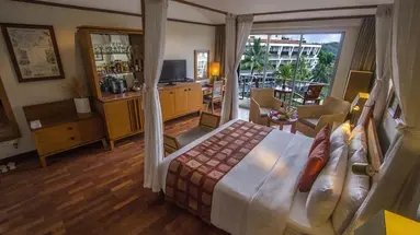 Occidental Eden Resort & Spa