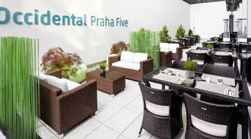 Occidental Praha Five