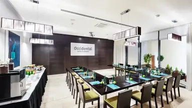 Occidental Praha Five