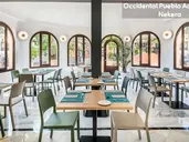 Occidental Pueblo Acantilado
