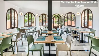 Occidental Pueblo Acantilado