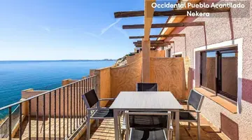 Occidental Pueblo Acantilado