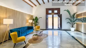 Occidental Pueblo Acantilado