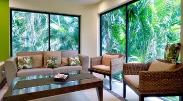 Occidental Tamarindo