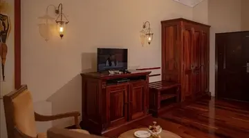 Ocean Beach Resort And Spa