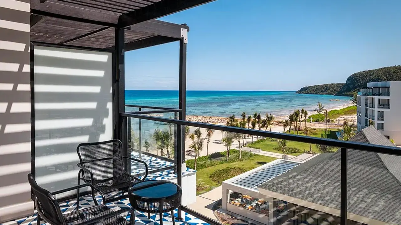 Ocean Eden Bay - Adults Only