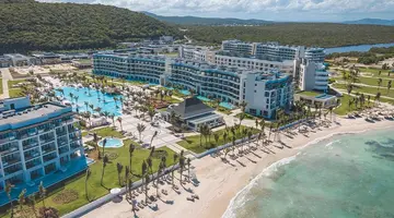 Ocean Eden Bay - Adults Only