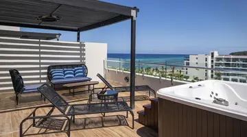 Ocean Eden Bay