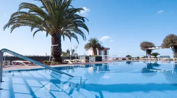 Ocean Gardens Hotel