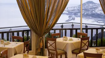 Ocean Gardens Hotel