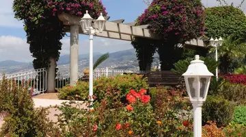 Ocean Gardens Hotel