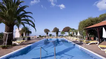 Ocean Gardens Hotel