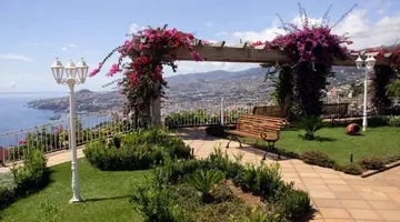 Ocean Gardens Hotel