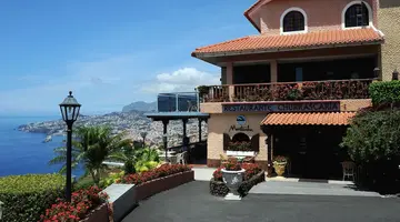 Ocean Gardens Hotel