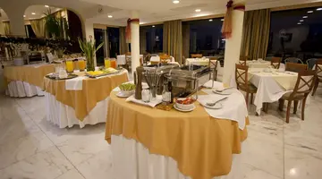 Ocean Gardens Hotel