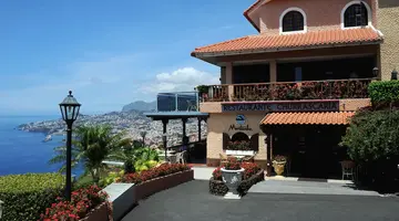 Ocean Gardens Hotel