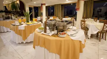 Ocean Gardens Hotel