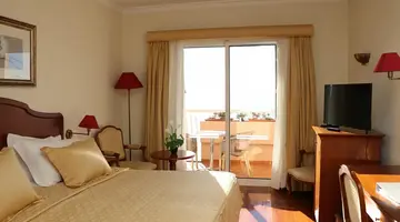 Ocean Gardens Hotel