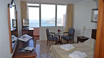 Ocean Gardens Hotel