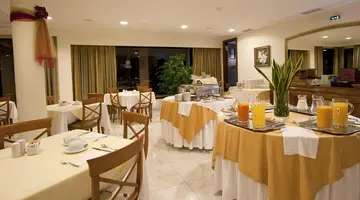 Ocean Gardens Hotel