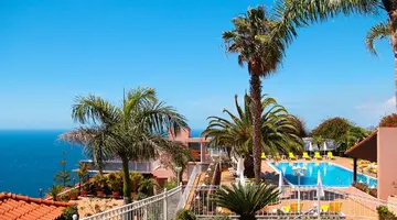 Ocean Gardens Hotel