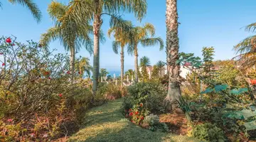 Ocean Gardens Hotel
