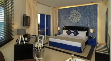 Ocean Maya Royale