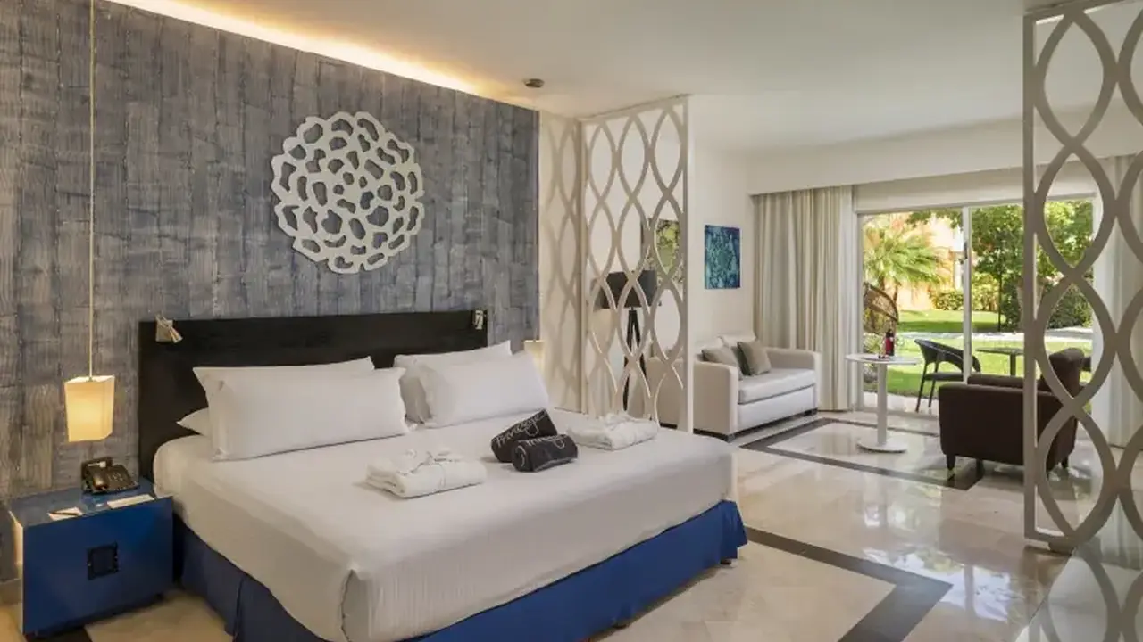 Ocean Maya Royale
